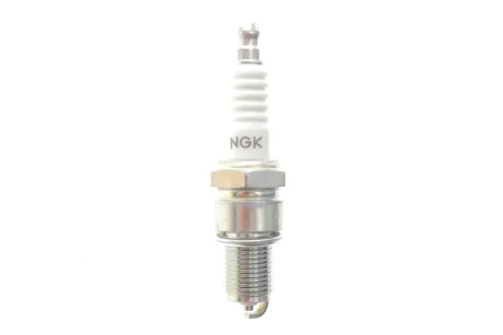 Свічка запалювання BMW/Citroen/Renault (BP6ES) (BP6ES) NGK 7811