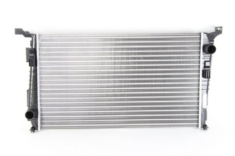 Радіатор охолодження DUSTER (HS_) 1.5 dCi 11- NISSENS 637614