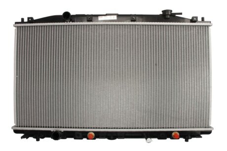 Радіатор охолодження двигуна First Fit NISSENS 68096