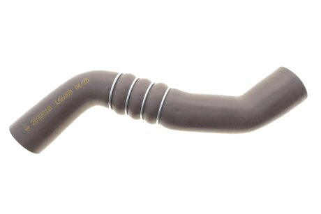 Патрубок інтеркулера (R) Nissan Qashqai 1.5 dCi 06-13 (випуск) NRF 166089