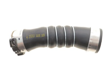 Патрубок інтеркулера (R) BMW 1 (E81/E87/E82) 2.0D 04-11 N47 NRF 166345