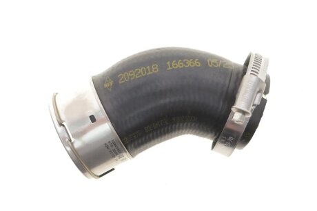 Патрубок інтеркулера VW T5/T6 2.0TDI 09- NRF 166366