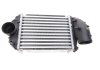 Радиатор интеркулера Audi A4/VW Passat B5 2.5D 97-05 NRF 30133 (фото 1)