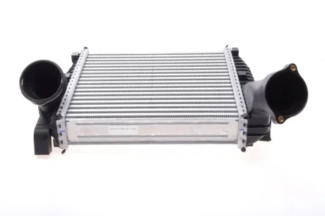 Радіатор інтеркулера VW Touareg 2.5/5.0TDI 02-10 NRF 30286