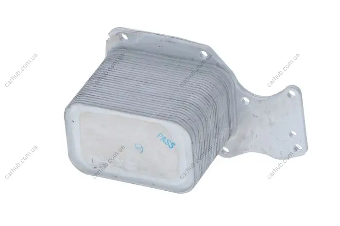 Радіатор масляний BMW 3 (F30/F80)/5 (F10/G30/F90)/7 (G11/G12) 11- (теплообмінник) B47/N47 NRF 31284 (фото 1)