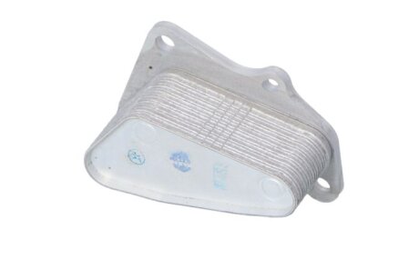 Радіатор масляний Opel Astra K/Insignia B 15- (теплообмінник) NRF 31823