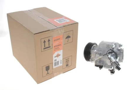 Компресор кондиціонера Citroen C4 Aircross/Peugeot 4008 1.6-1.8 HDi 12- NRF 320097