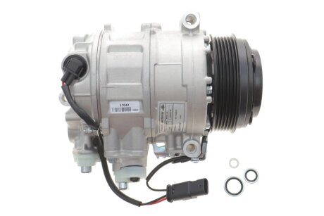 Компресор кондиціонера MB Sprinter 907/910/Vito (W447) 15- OM651 NRF 320238