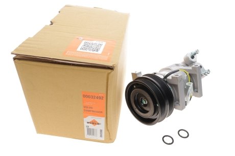 Компрессор кондиционера Ford Focus II/Kuga I/Volvo C30/C70/S40/V50 1.4-2.5 04-13 NRF 32492