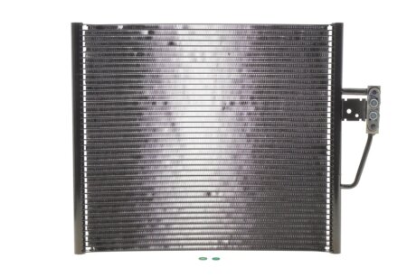 Радіатор кондиціонера BMW 5 (E39)/ Z8 (E52) 2.0-4.9 95-04 NRF 35587