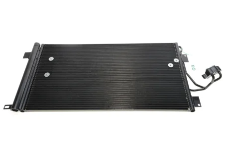 Радіатор кондиціонера Audi Q7/Porsche Cayenne/VW Touareg 2.5D/6.0 02-15 NRF 35639