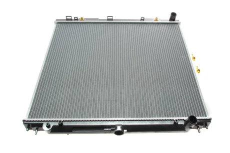 Радіатор охолодження Nissan NP300 Pickup/Navara/Pathfinder 2.5dCi 05- NRF 53179