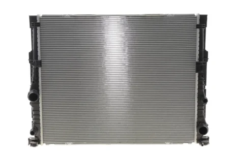 Радіатор охолодження BMW 5 (G30/F90)/7 (G11/G12) 15- B46/B48/N63/N74 NRF 550299