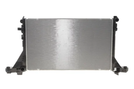 Радіатор охолодження Renault Master III 2.3dCi FWD 20- NRF 560011