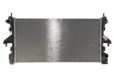 Радіатор охолодження Citroen Jumper/Peugeot Boxer 2.0 Blue HDi 15-19 NRF 560022