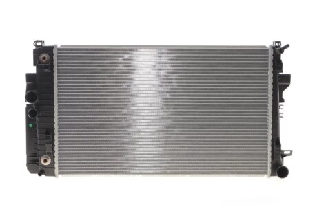 Радіатор охолодження MB Vito (W639) 03- (-/+AC, АКПП) (650x391x32mm) NRF 58440