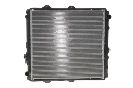 Радіатор охолодження Toyota Hilux VI 2.5 D-4D 01-05 NRF 59279
