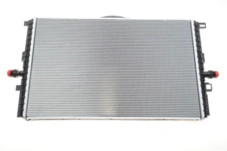 Радіатор охолодження Tesla Model 3/Model Y 17- OEM 1607811-00-B