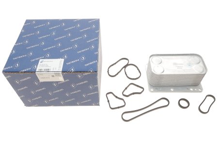 Радиатор масляный Renault Scenic III 2.0 05- (теплообменник) PIERBURG 7.09269.57.0