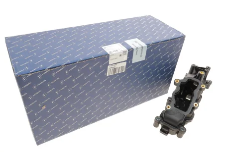 Колектор впускний Audi Q7/VW Touareg 3.0 TDI 04-10 (R) PIERBURG 7.10131.02.0