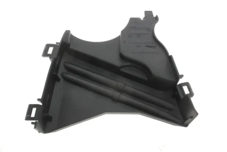 Кришка двигуна (передня) Renault Megane 1.5 dCi 03-15 (ГРМ) RENAULT 135613805R