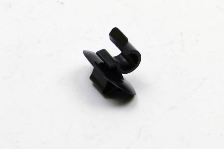 Зажим крепления упора капота trafic RENAULT 7703179014