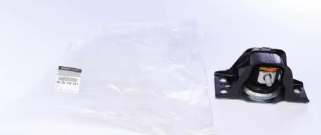 Подушка двигуна (R) Nissan Micra III/Renault Clio III 1.2-1.6 03- RENAULT 8200140431