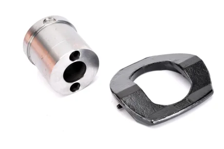 Направляюча втулка фаркопа (нижн.) 400-1 ROCKINGER RO71718