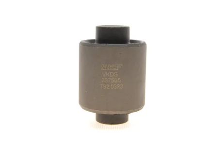 Сайлентблок важеля (переднього/спереду) Land Rover Freelander 98-06 SKF VKDS 337505