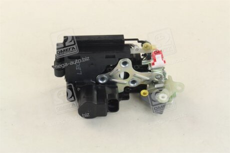 Замок двері передній лівий SSANGYONG 7121008032