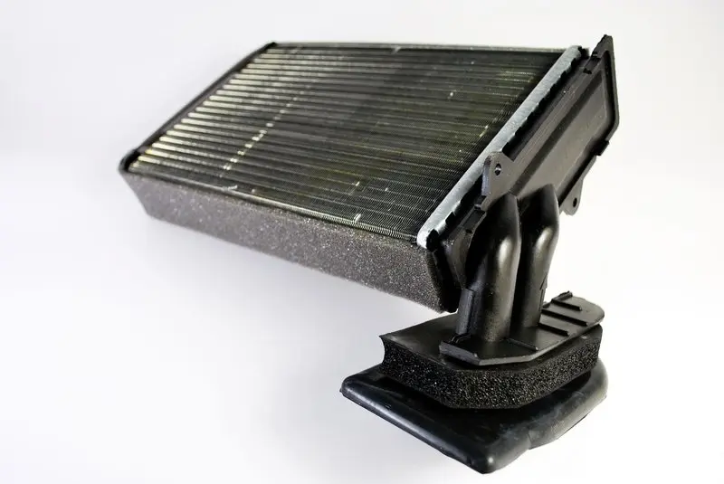 Радіатор пічки RENAULT 19 I, 19 I CHAMADE, 19 II, 19 II CHAMADE, CLIO I, KANGOO, KANGOO EXPRESS, MEGANE I, MEGANE I CLASSIC, MEGANE I COACH 1.1-Electric 01.88- THERMOTEC D6R001TT (фото 1)
