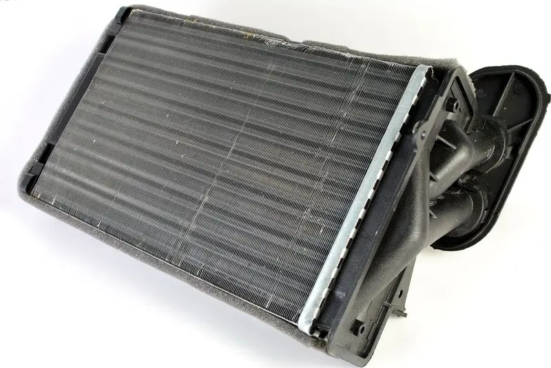 Радіатор пічки AUDI A3, TT SEAT LEON, TOLEDO II SKODA OCTAVIA I VW BORA, BORA I, GOLF II, GOLF IV, JETTA II, JETTA III, NEW BEETLE, PASSAT B3/B4, POLO III CLASSIC 1.3-3.2 08.84-12.13 THERMOTEC D6W004TT (фото 1)