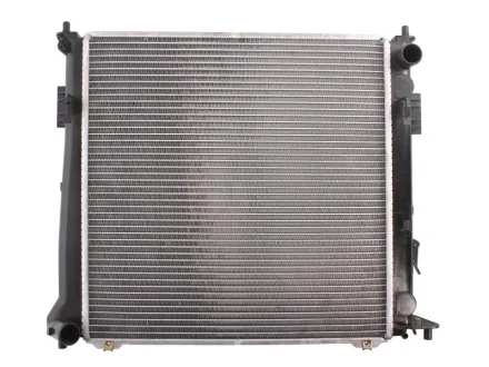 Радіатор двигуна (мкпп) KIA CEE\'D, PRO CEE\'D 1.6D 12.06-12.12 THERMOTEC D70302TT