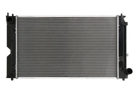 Радіатор двигуна (мкпп) TOYOTA AVENSIS, COROLLA, COROLLA VERSO 1.4D/2.0D 09.00-03.09 THERMOTEC D72004TT