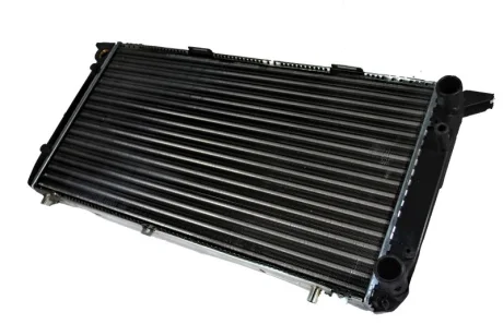 Радіатор двигуна (мкпп) AUDI 80 B2, 80 B3, 80 B4, CABRIOLET B3, COUPE B3 1.6-2.0 08.78- THERMOTEC D7A010TT
