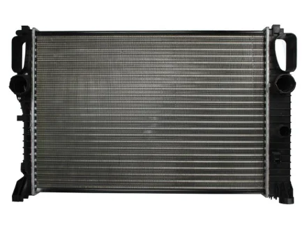 Радіатор двигуна (акпп/мкпп) MERCEDES CLS (C219), E T-MODEL (S211), E (VF211), E (W211) 1.8-5.5 03.02-12.10 THERMOTEC D7M028TT