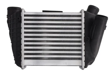 Інтеркулер (права сторона) AUDI A4 B6, A4 B7 1.9D/2.5D 11.00-05.06 THERMOTEC DAA002TT