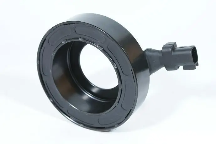 Котушка компресора кондиціонера (VISTEON, HS) VOLVO C30, S40 II, V50 FORD C-MAX, FOCUS C-MAX, FOCUS II 1.4-2.0ALK 10.03-12.12 THERMOTEC KTT030026 (фото 1)