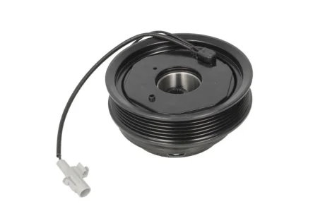 Муфта компресора кондиціонера (DENSO 7SB16C 7SB16C 6PK 125мм) MERCEDES C T-MODEL (S202), C T-MODEL (S203), C (W202), C (W203), CLK (A208), CLK (C208), E T-MODEL (S210) 1.8-5.4 02.91-12.15 THERMOTEC KTT040007
