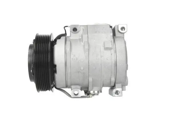 Компресор кондиціонера TOYOTA DYNA, HIACE / COMMUTER V, HIACE IV, HIACE V, HILUX VI, LAND CRUISER PRADO 2.4-4.0 08.95- THERMOTEC KTT090030 (фото 1)