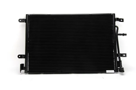 Радіатор кондиціонера AUDI A4 B6, A4 B7 SEAT EXEO, EXEO ST 1.6-4.2 11.00-05.13 THERMOTEC KTT110046