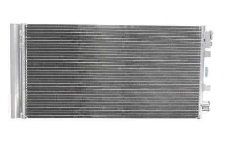 Радіатор кондиціонера (з осушувачем) RENAULT FLUENCE, GRAND SCENIC III, MEGANE, MEGANE III, MODUS, SCENIC III 1.2-2.0D 05.08- THERMOTEC KTT110520