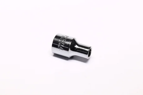 Насадка 1/2" (12,5 мм) 12-кутна, 1 шт, розмір насадок 6/12-кутних (мм): 8 мм, довжина 38мм Toptul BAEB1608