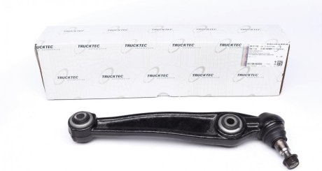 Рычаг подвески с сайлентплоком и шарниром AUTOMOTIVE TRUCKTEC 08.31.152 (фото 1)