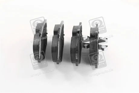 Комплект гальмівних колодок передн, CADILLAC BLS CHEVROLET VECTRA FIAT CROMA OPEL ASTRA H, ASTRA H GTC, SIGNUM, VECTRA C, VECTRA C GTS, ZAFIRA B SAAB 9-3, 9-3X 1.6-3.2 02.98- TRW GDB1613