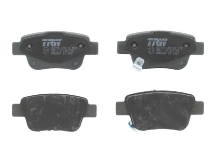 Комплект гальмівних колодок задн, TOYOTA AVENSIS, COROLLA VERSO, PREVIA 1.6-3.5 10.00- TRW GDB3337