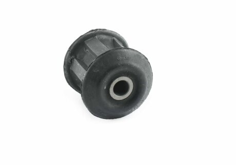 Фото сайлентблок балки VAG 3055015412 Сайлентблок балки VAG 3055015412