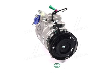 Компресор кондиціонера PASSAT/A4/A6/A8 1.6-4.2 94-05 (7SBU16C) Valeo 699376