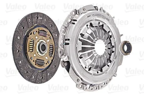Комплект зчеплення з вижимним Golf IV 98-06/Octavia I 96-07/ A3 96-03 1.8/2.0 (215 mm) Valeo 786050
