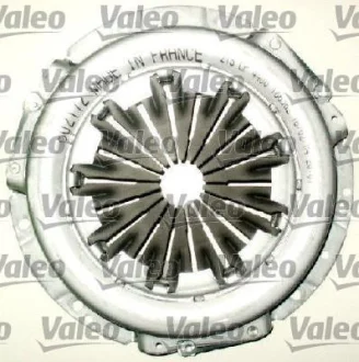Комплект зчеплення з підшипником (215мм) CITROEN JUMPY I FIAT SCUDO PEUGEOT EXPERT TOYOTA COROLLA 1.9D 04.98-12.06 Valeo 826373